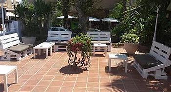 Hotel Tematico Costa Del Sol Торремолинос Экстерьер фото